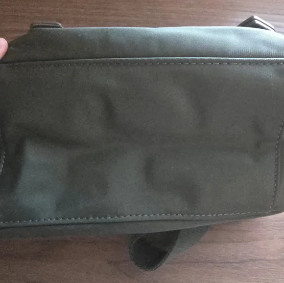 Tory Burch Crossbody - Picture 3 of 8